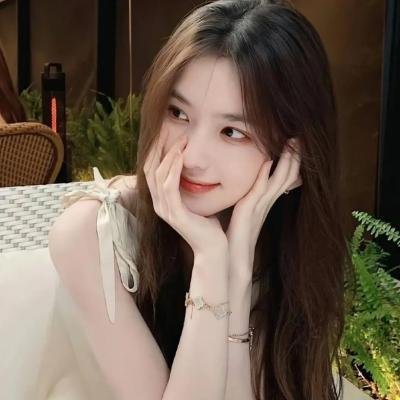 九尾藏不住
